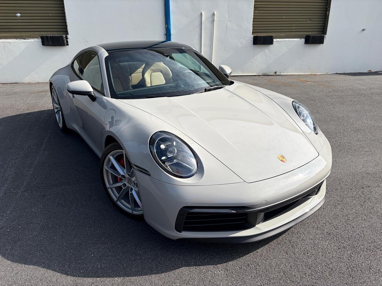 Porsche 911 2dr Cpe Carrera 4S 2020