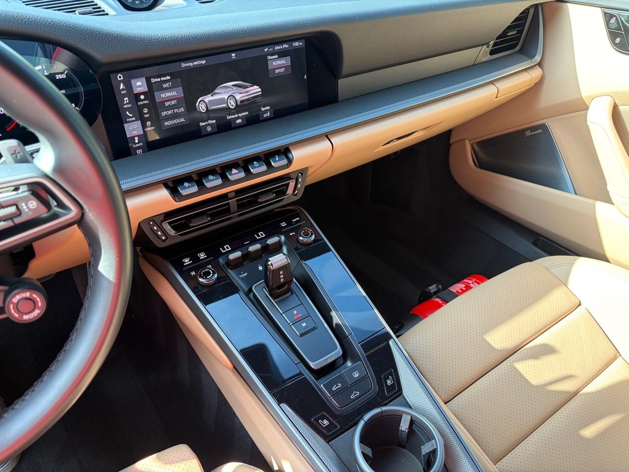 Porsche 911 2dr Cpe Carrera 4S 2020