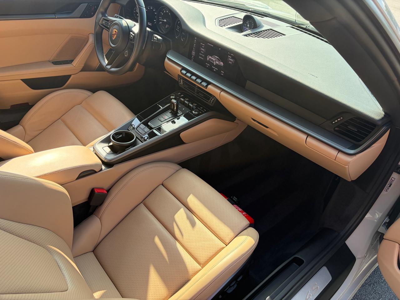 Porsche 911 2dr Cpe Carrera 4S 2020