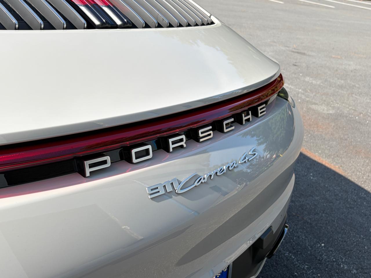 Porsche 911 2dr Cpe Carrera 4S 2020