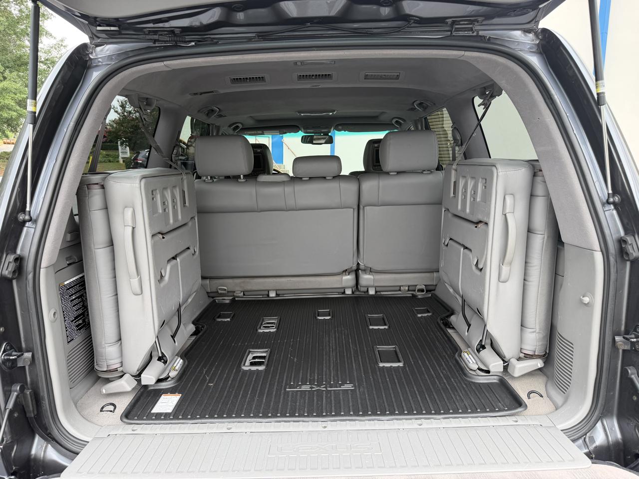 Lexus LX 470 4WD 4dr 2007