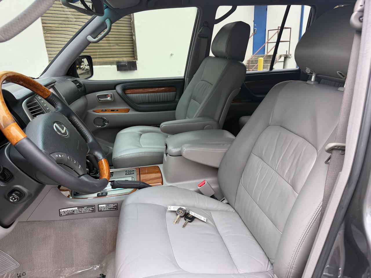Lexus LX 470 4WD 4dr 2007