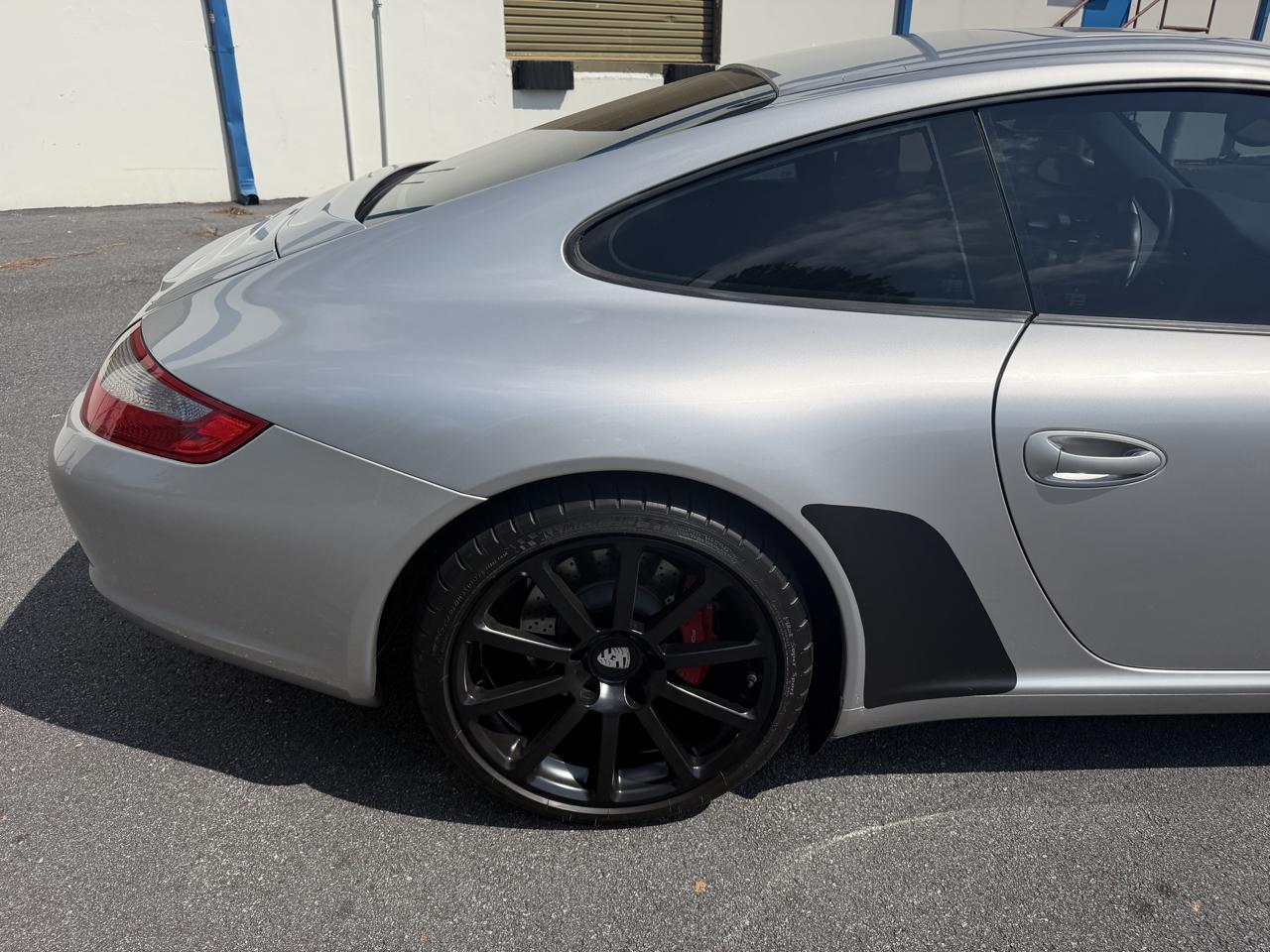 Porsche 911 2dr Cpe Carrera S 997 2005