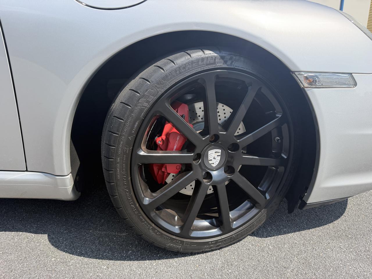 Porsche 911 2dr Cpe Carrera S 997 2005