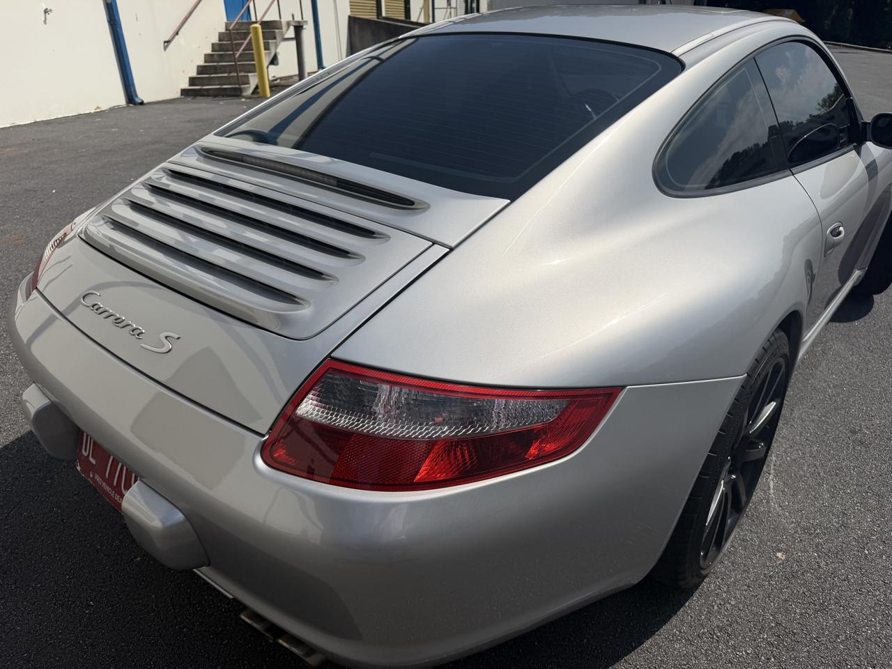 Porsche 911 2dr Cpe Carrera S 997 2005