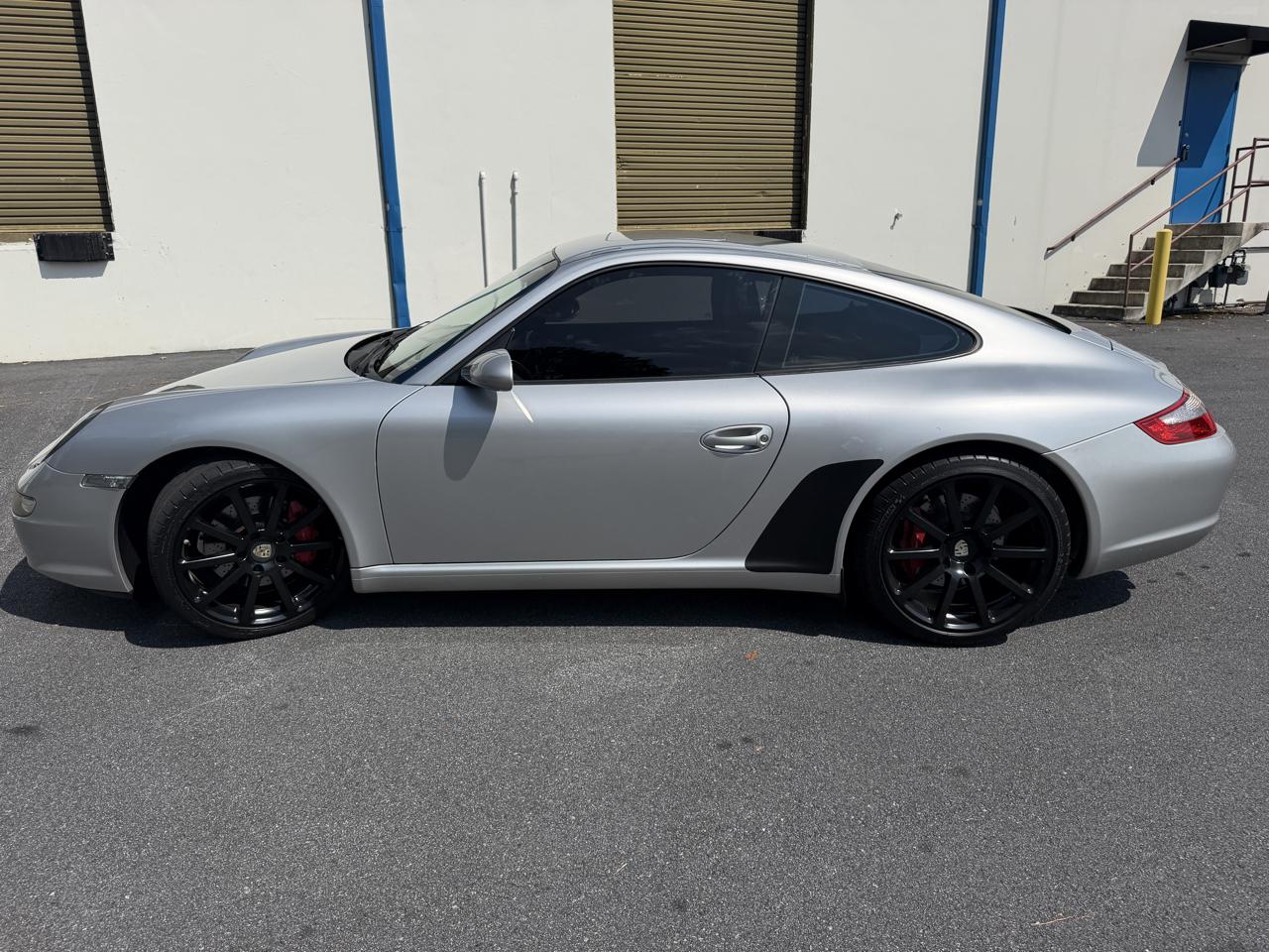 Porsche 911 2dr Cpe Carrera S 997 2005