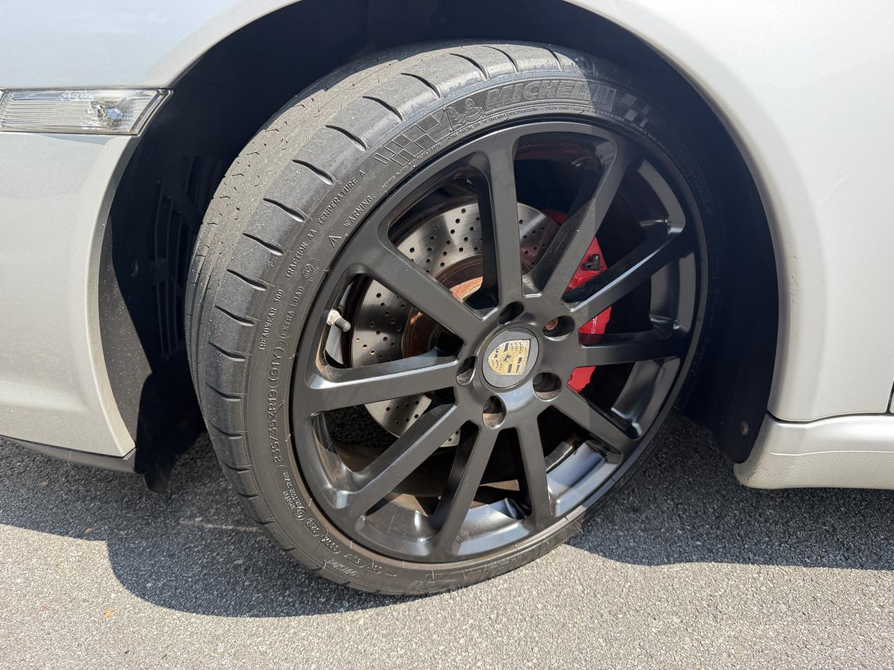 Porsche 911 2dr Cpe Carrera S 997 2005