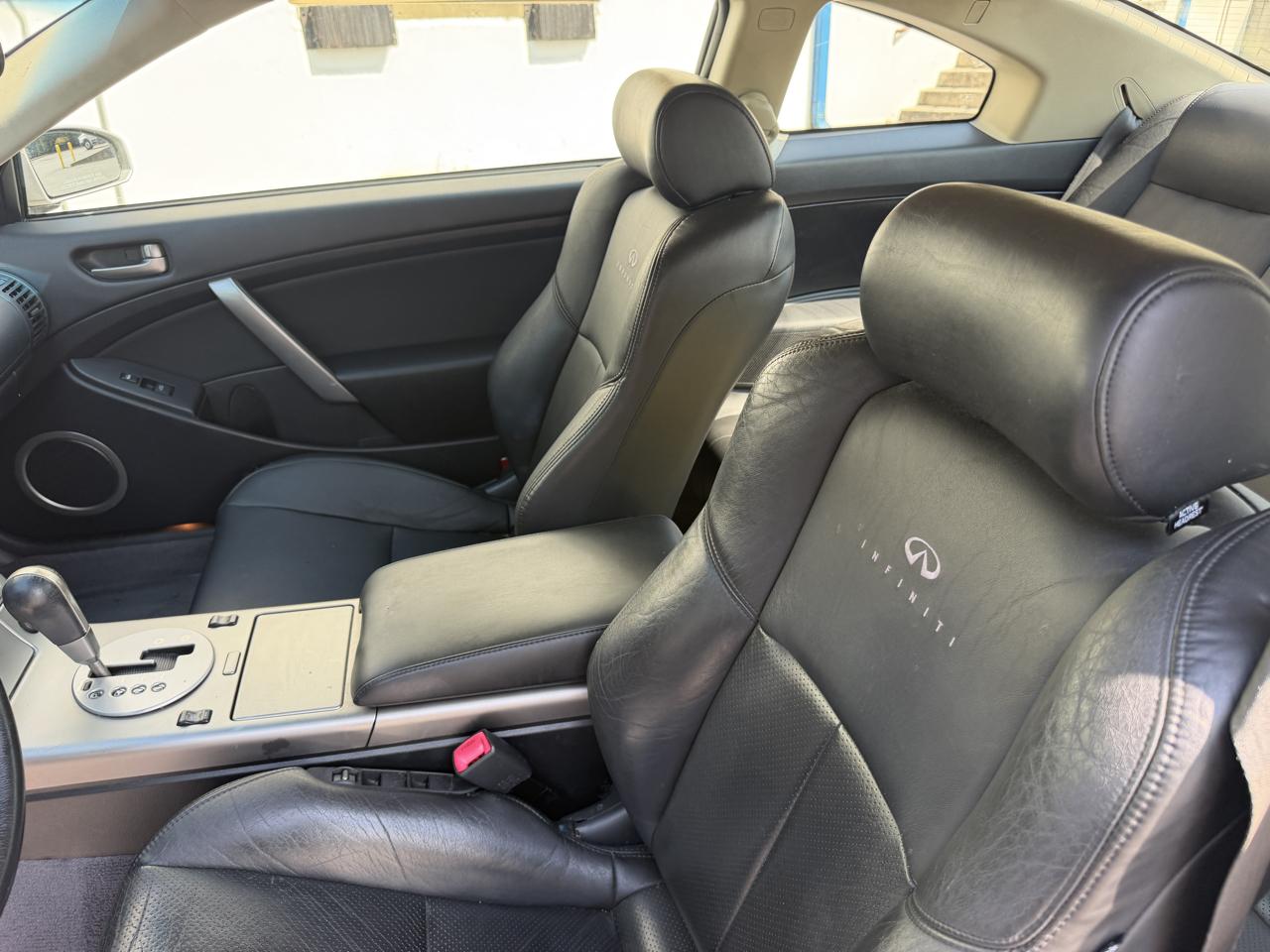 Infiniti G35 Coupe 2dr Cpe Auto w/Leather 2004