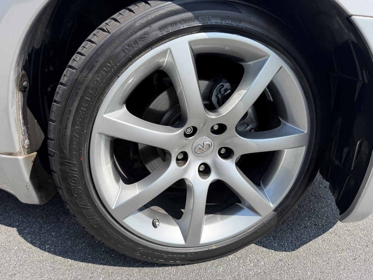 Infiniti G35 Coupe 2dr Cpe Auto w/Leather 2004