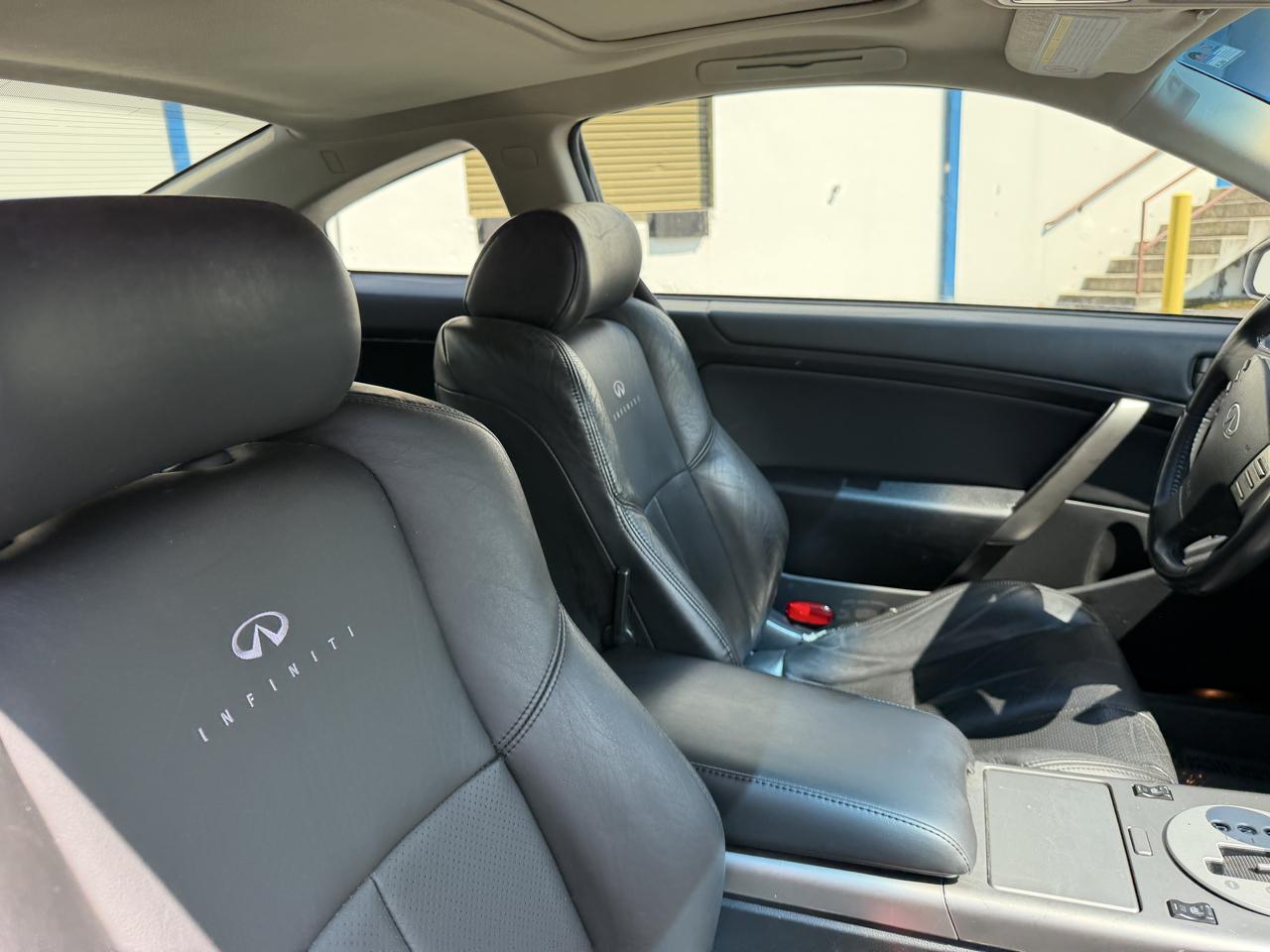Infiniti G35 Coupe 2dr Cpe Auto w/Leather 2004