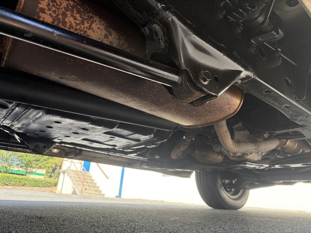 Lexus LX 470 4dr SUV 2006