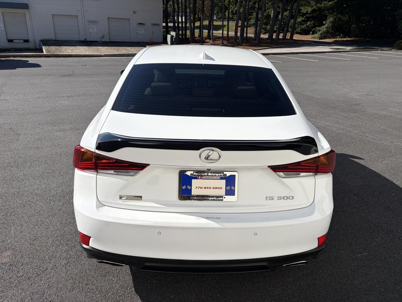 Lexus IS 300  2019