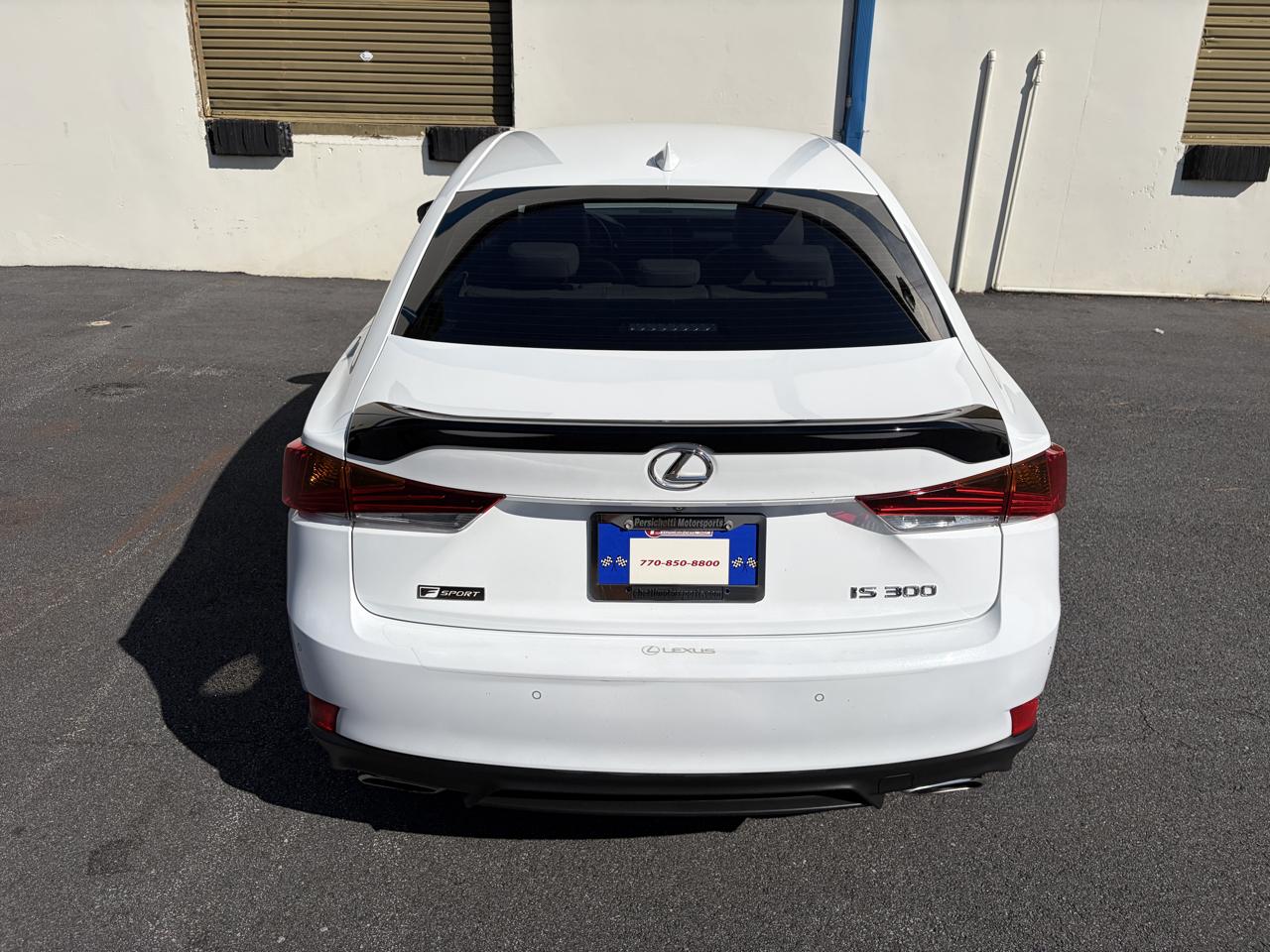 Lexus IS 300  2019