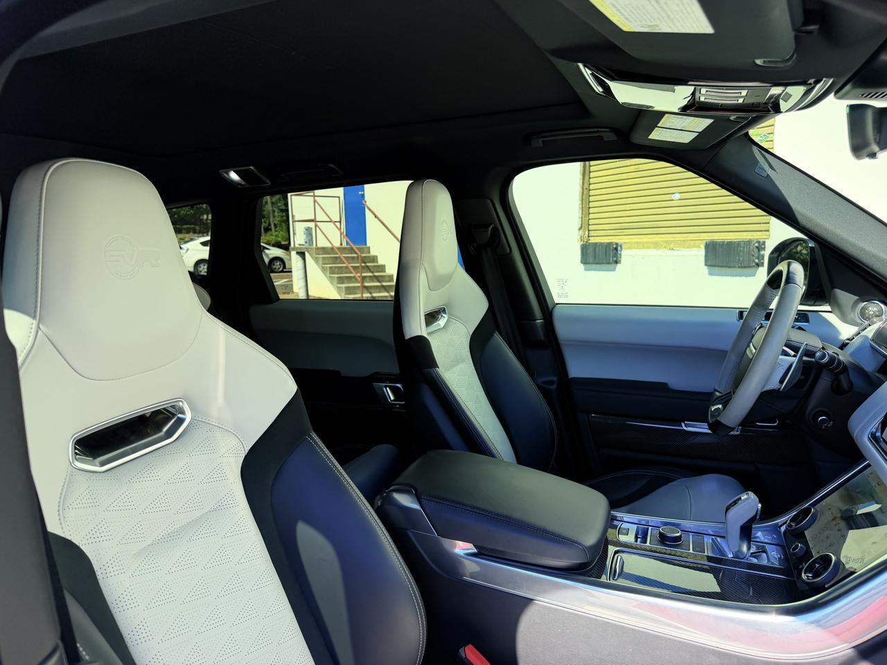 Land Rover Range Rover Sport V8 Supercharged SVR 2022
