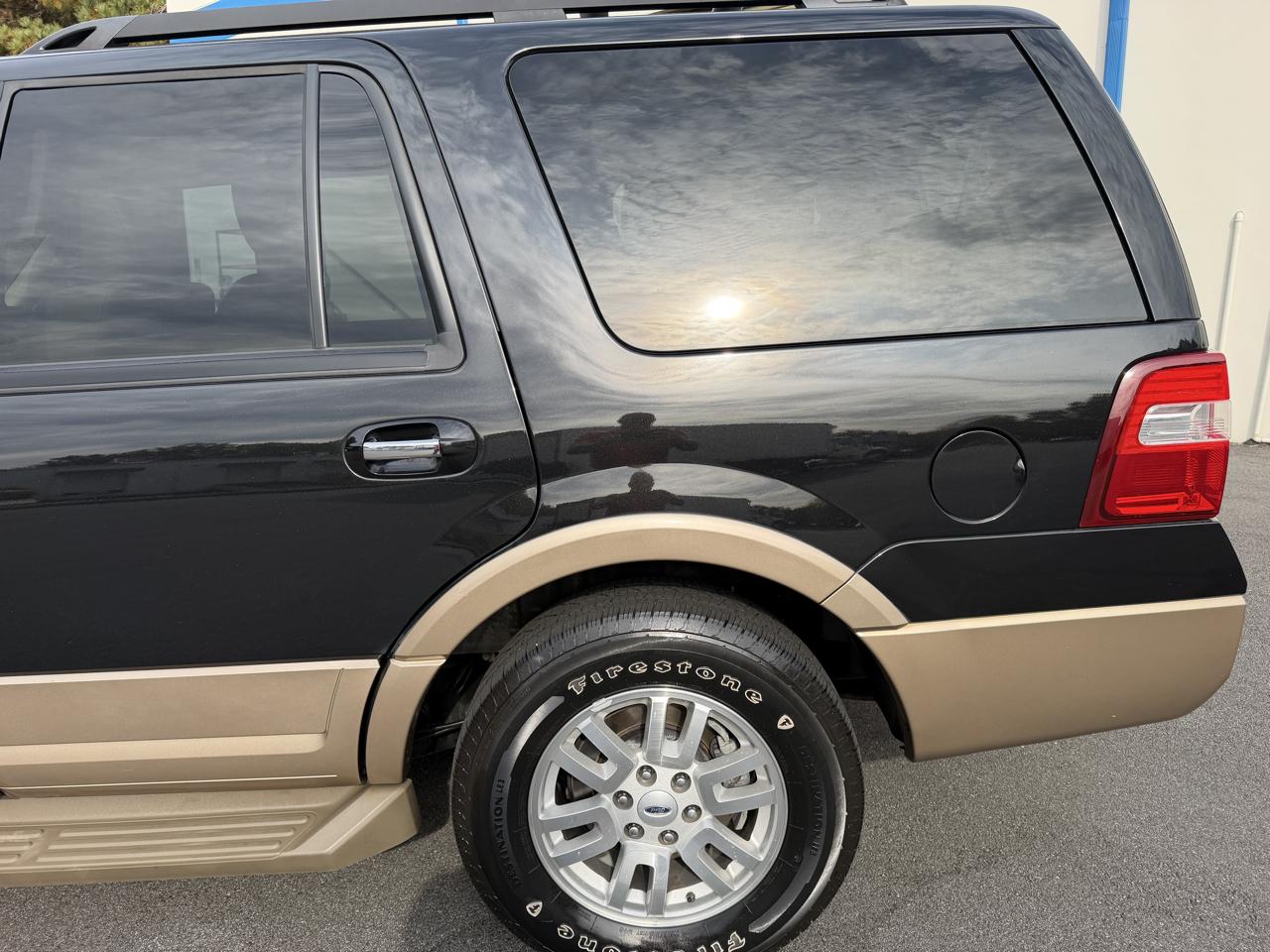 Ford Expedition 2WD 4dr XLT 2014