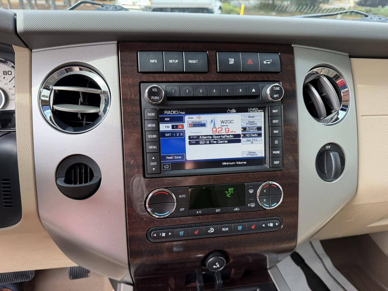 Ford Expedition 2WD 4dr XLT 2014