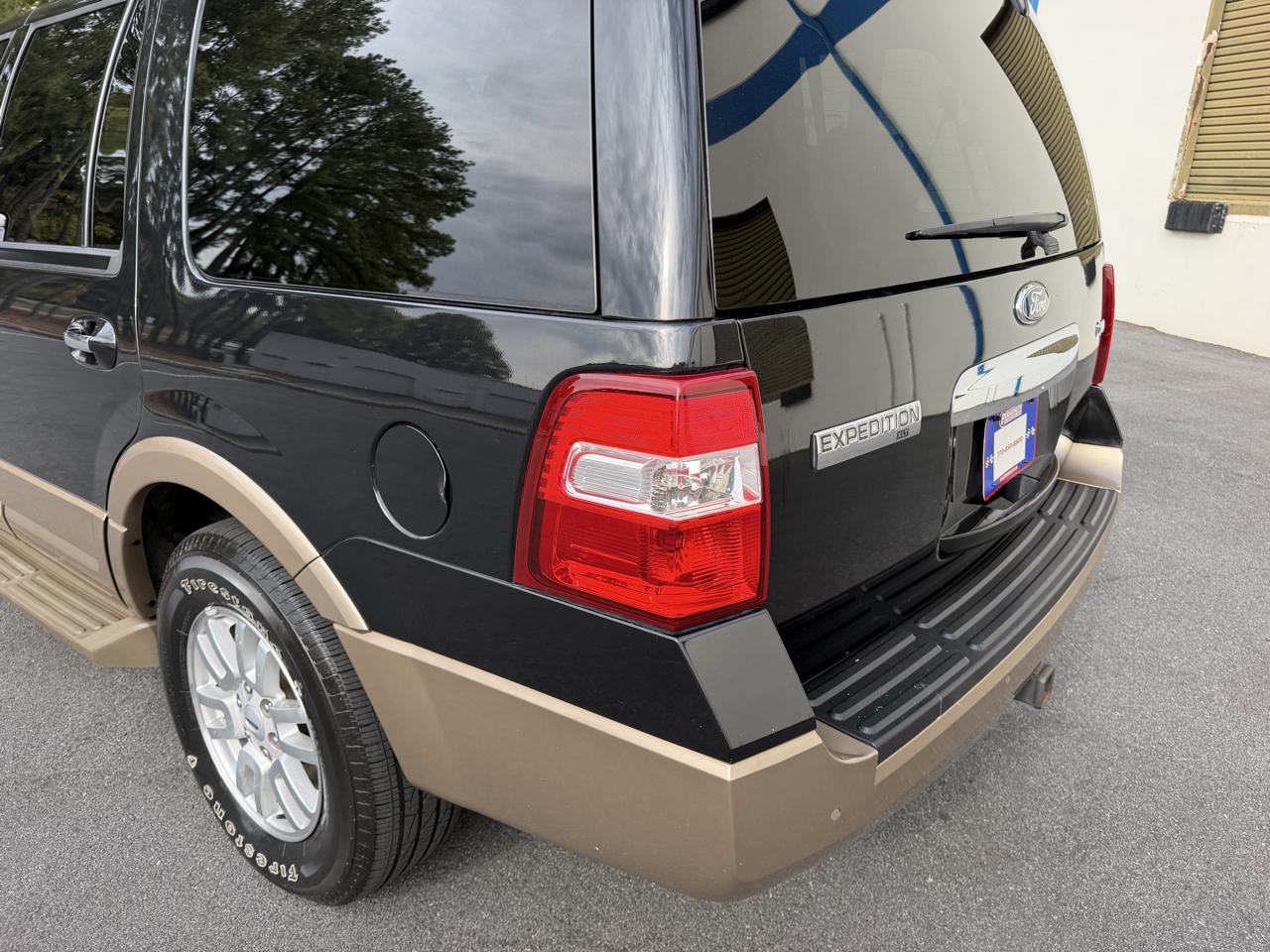 Ford Expedition 2WD 4dr XLT 2014