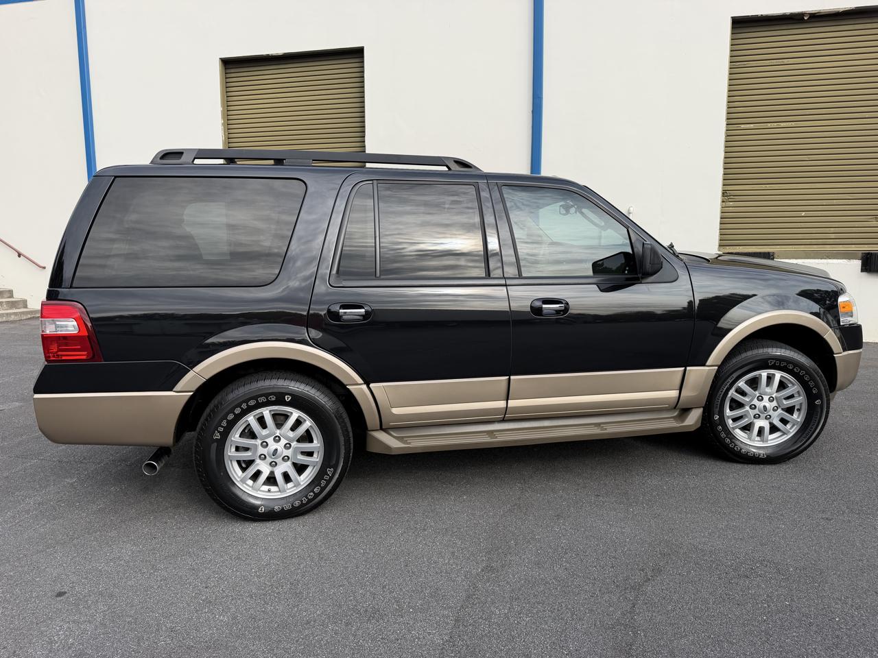 Ford Expedition 2WD 4dr XLT 2014