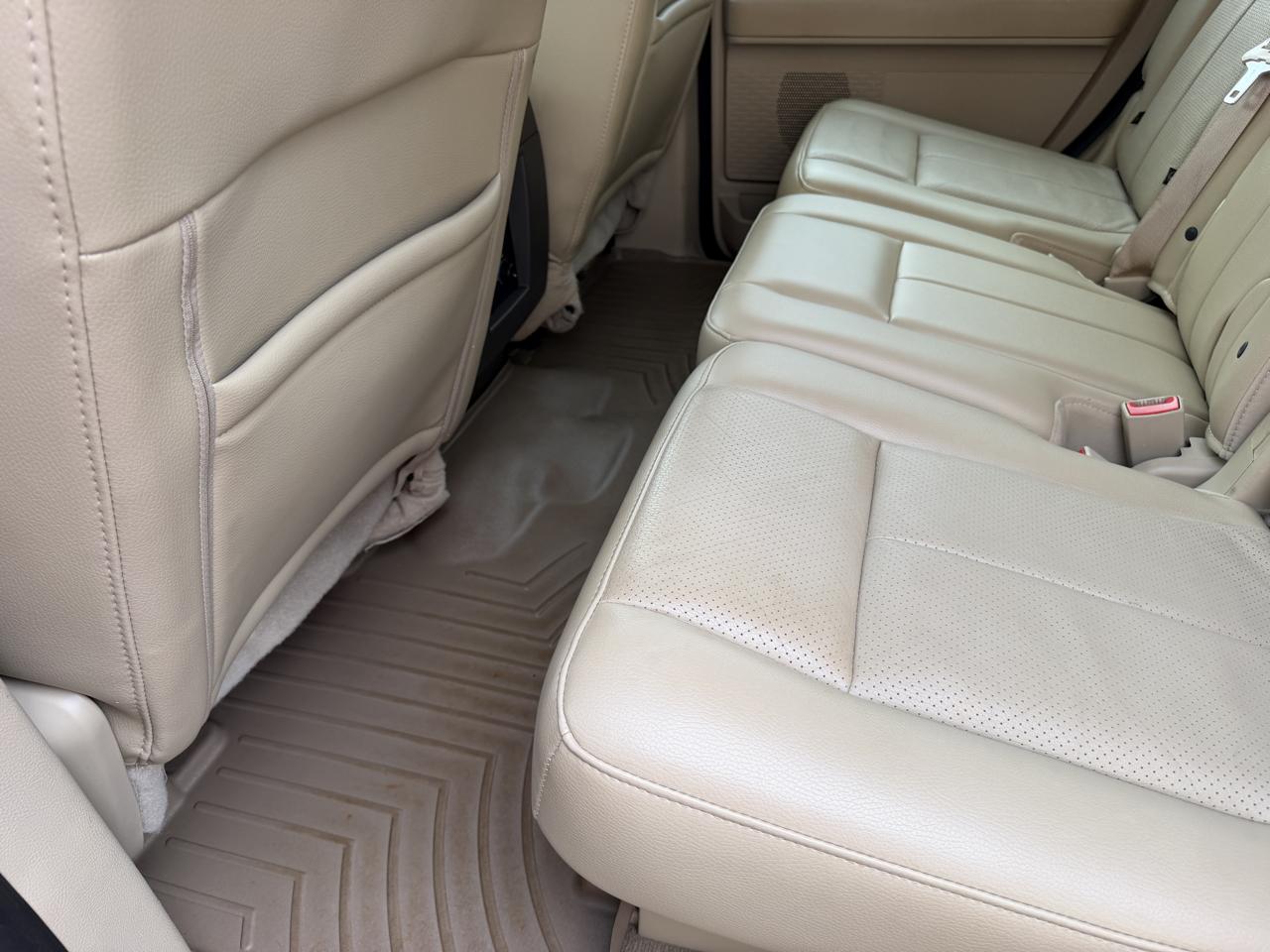 Ford Expedition 2WD 4dr XLT 2014