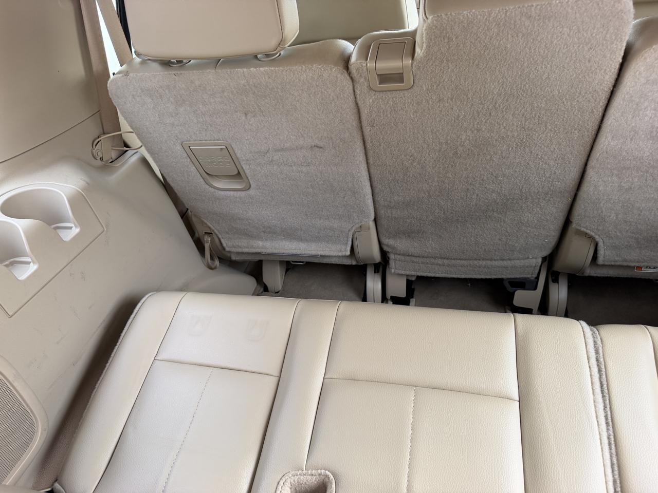 Ford Expedition 2WD 4dr XLT 2014
