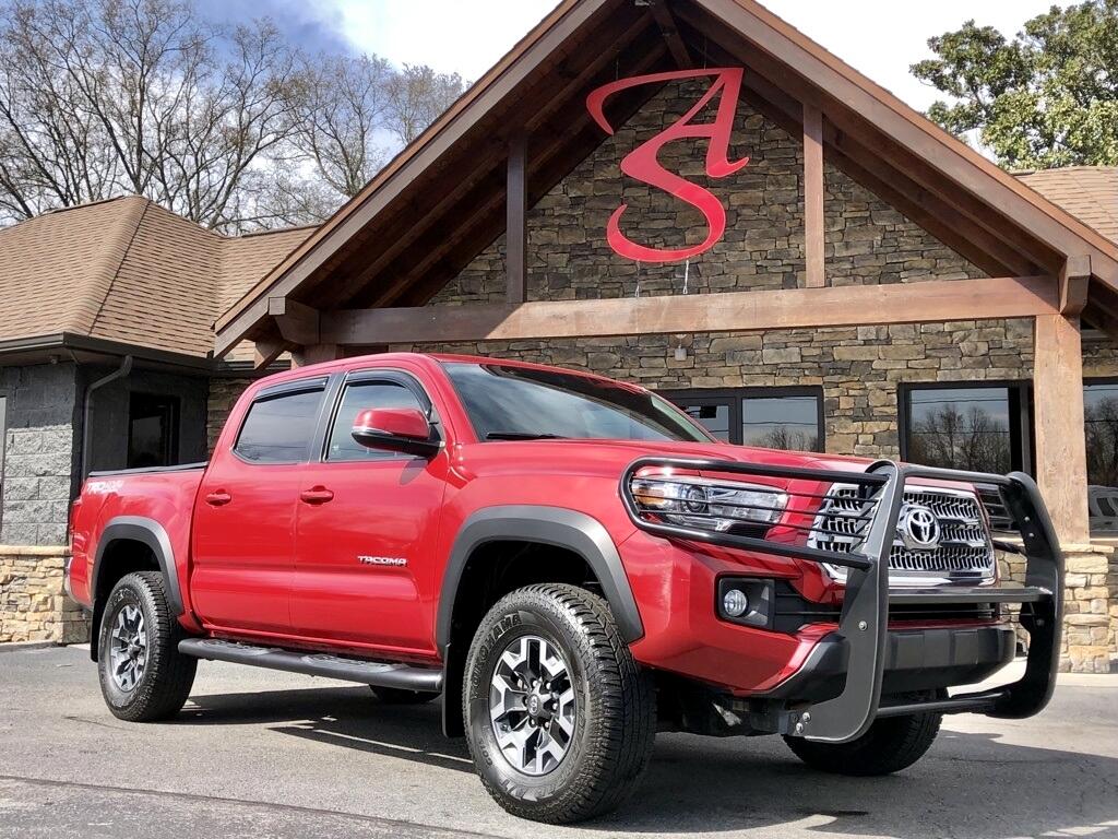 2017 Toyota Tacoma 4WD Double Cab V6 AT TRD Off Road (Natl)