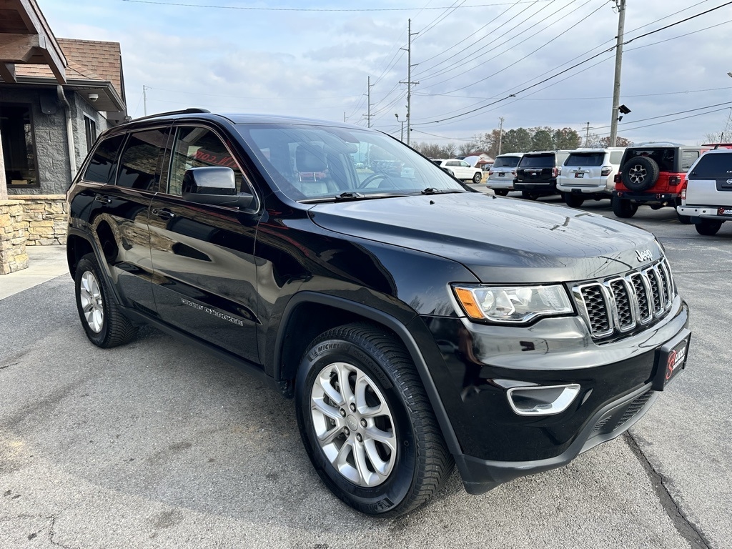 Jeep Grand Cherokee Laredo X 4x4 2021