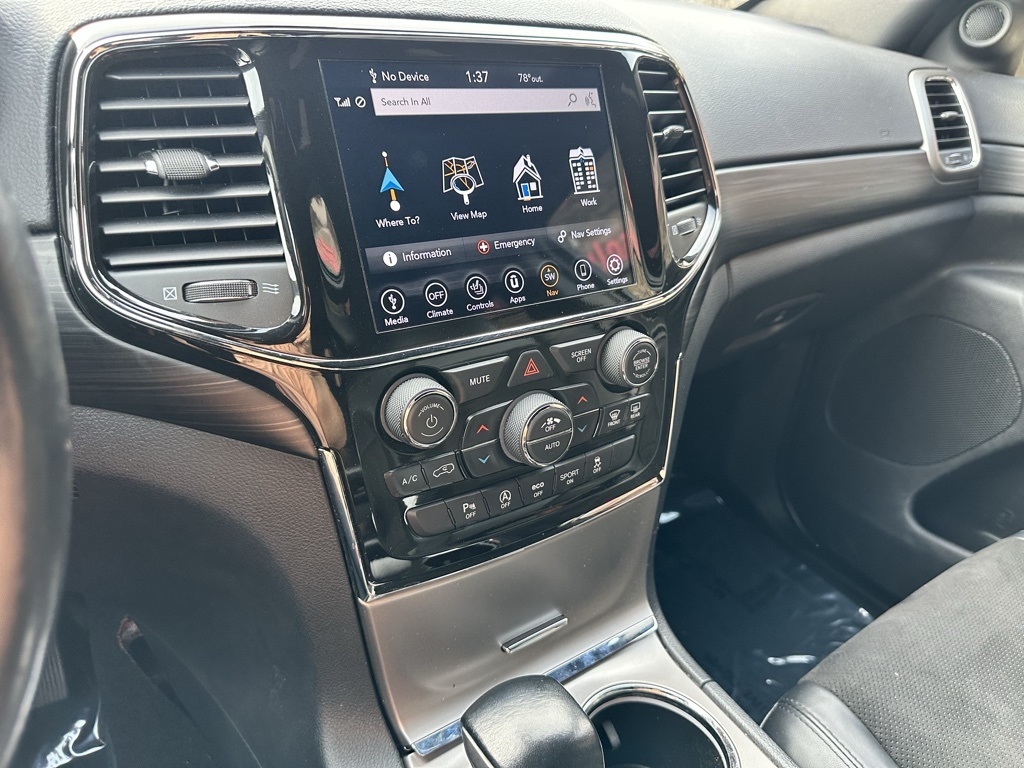 Jeep Grand Cherokee Laredo X 4x4 2021