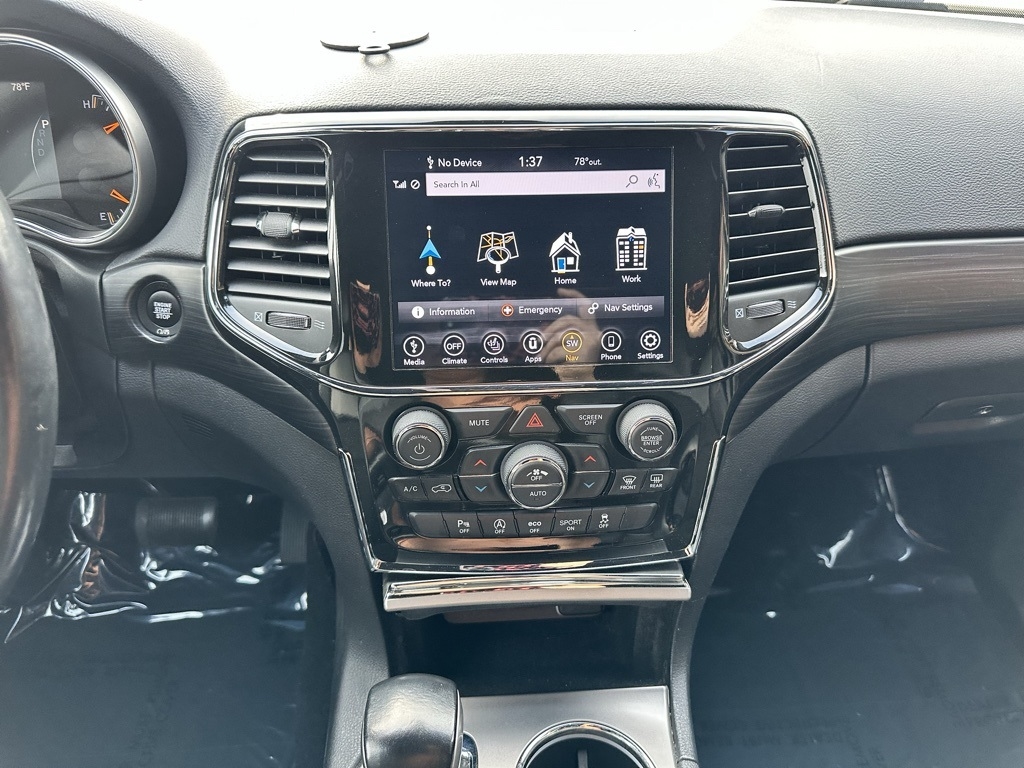 Jeep Grand Cherokee Laredo X 4x4 2021