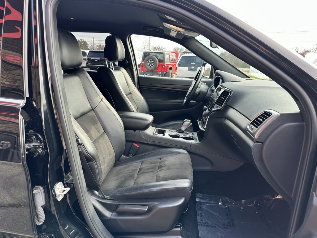 Jeep Grand Cherokee Laredo X 4x4 2021