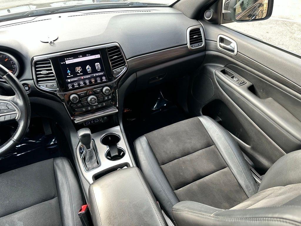 Jeep Grand Cherokee Laredo X 4x4 2021