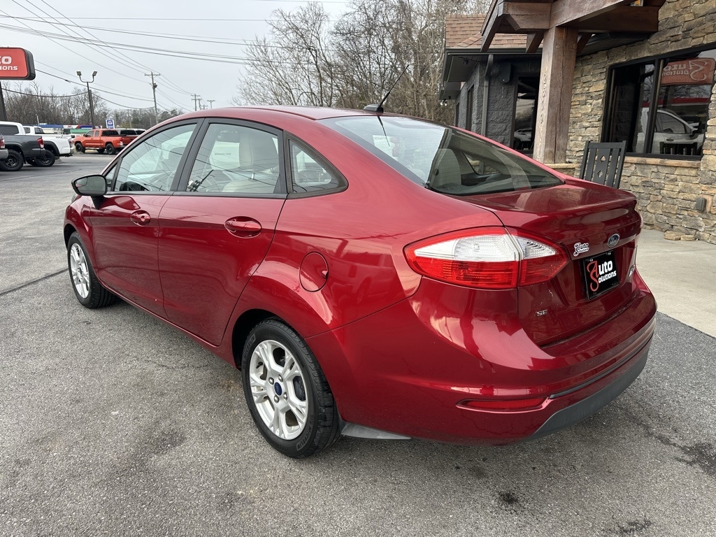 Ford Fiesta 4dr Sdn SE 2016