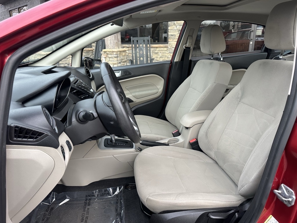 Ford Fiesta 4dr Sdn SE 2016