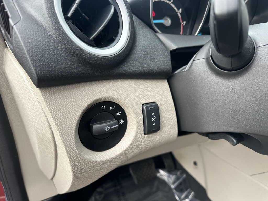 Ford Fiesta 4dr Sdn SE 2016