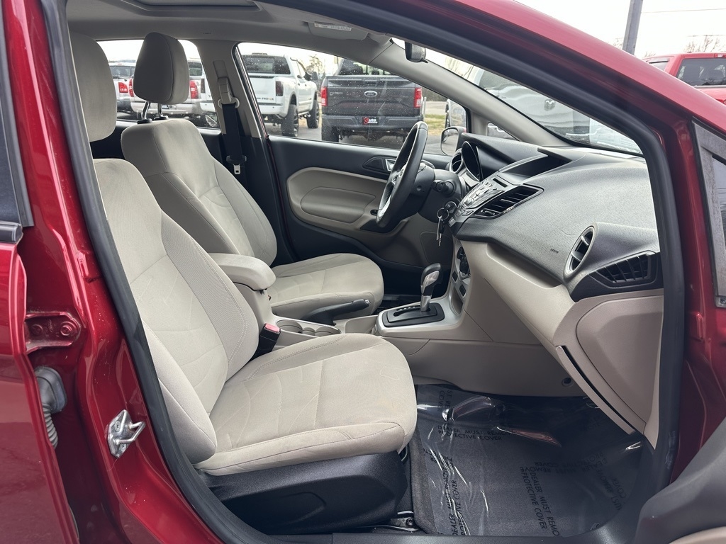 Ford Fiesta 4dr Sdn SE 2016