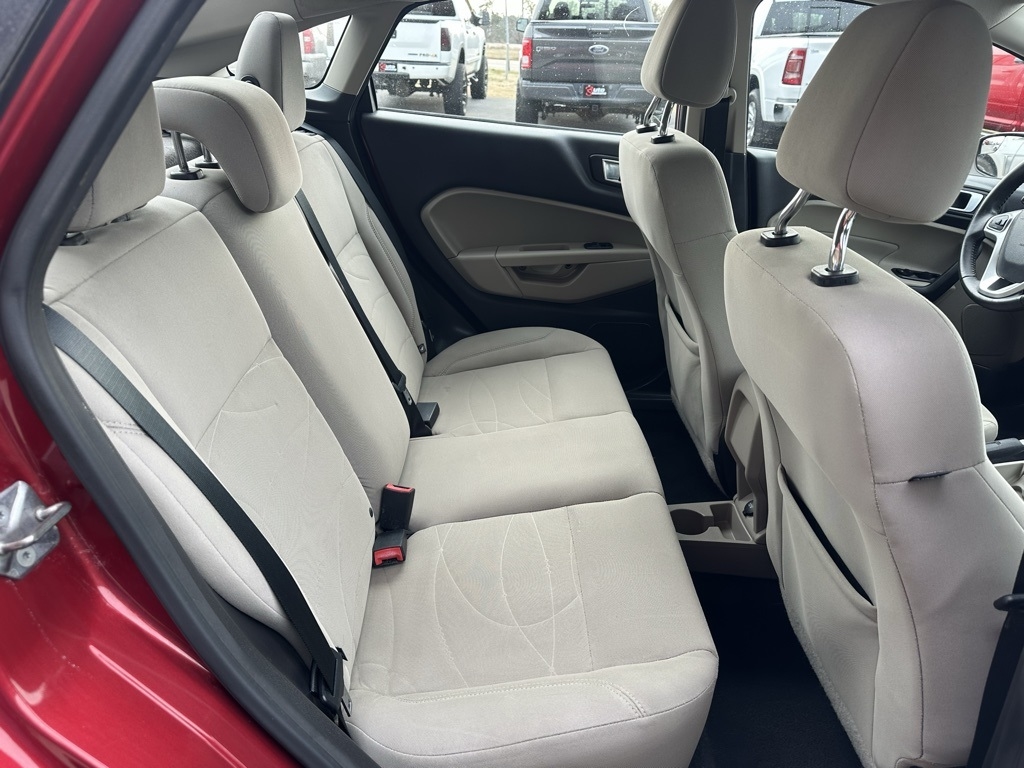 Ford Fiesta 4dr Sdn SE 2016