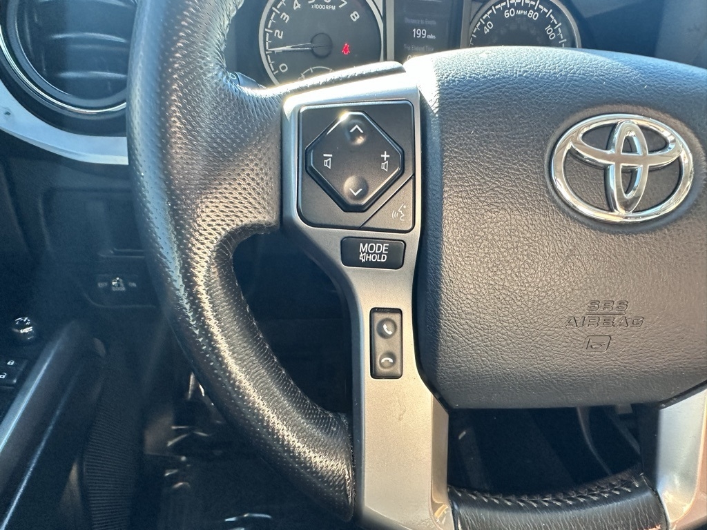 Toyota Tacoma TRD Off Road Double Cab 5' Bed V6 4x4 MT (Natl) 2017