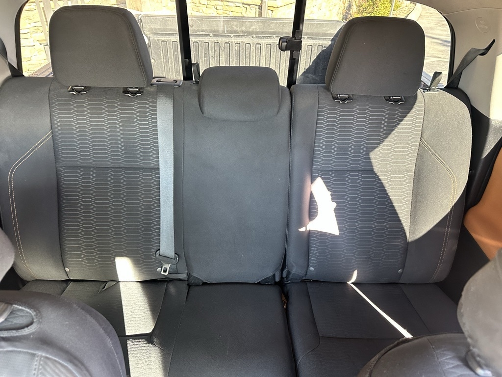 Toyota Tacoma TRD Off Road Double Cab 5' Bed V6 4x4 MT (Natl) 2017