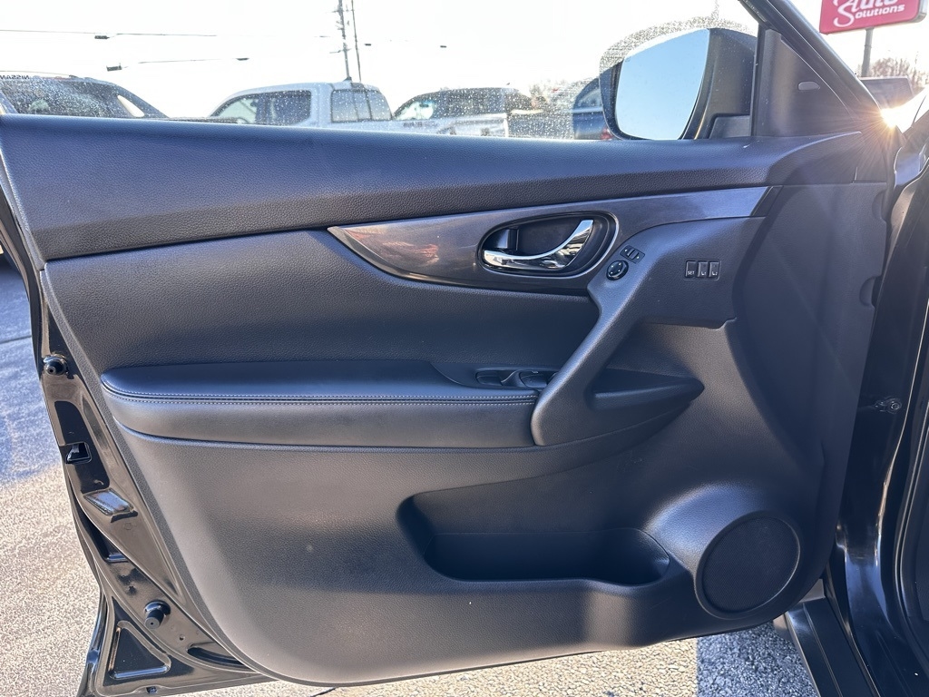 Nissan Rogue AWD SV 2018