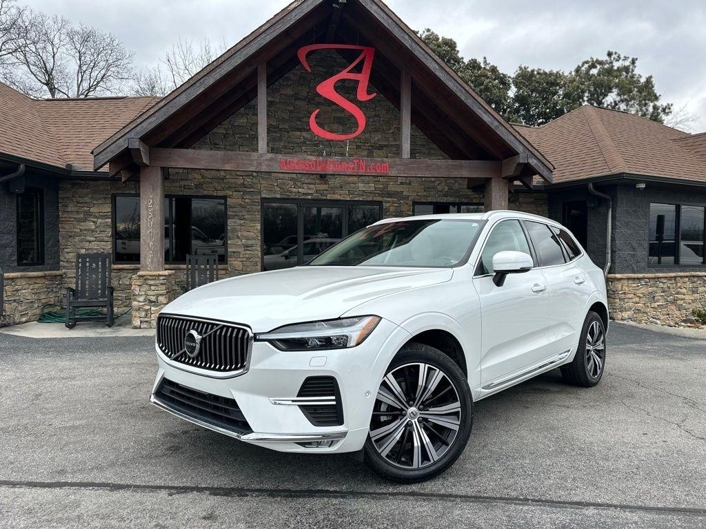 Volvo XC60 B5 AWD Plus Bright Theme 2023