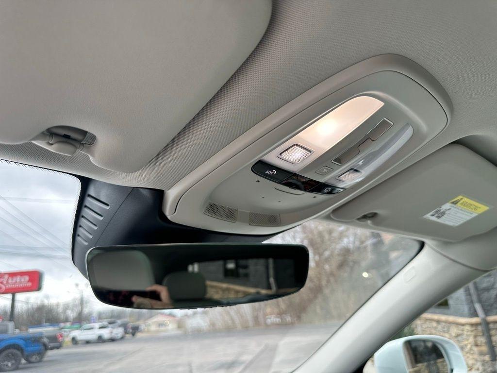 Volvo XC60 B5 AWD Plus Bright Theme 2023