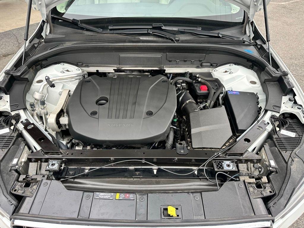 Volvo XC60 B5 AWD Plus Bright Theme 2023