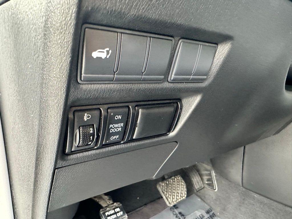 Nissan Armada 4x2 SV 2018