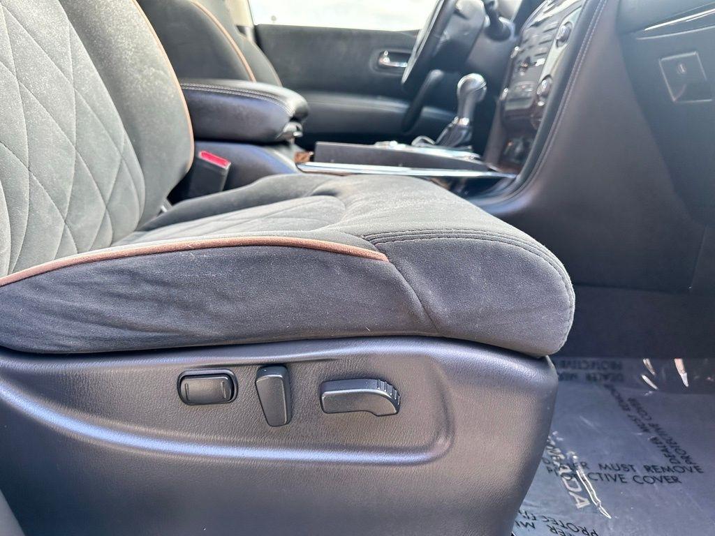 Nissan Armada 4x2 SV 2018