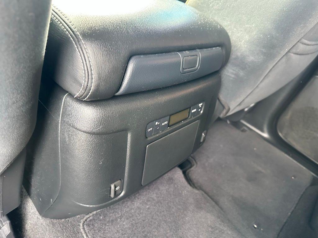 Nissan Armada 4x2 SV 2018