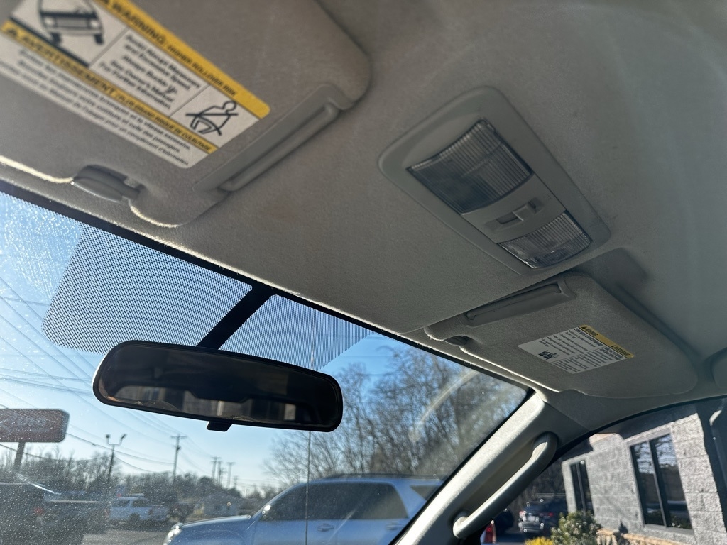 Nissan Xterra 4WD 4dr Auto S 2012