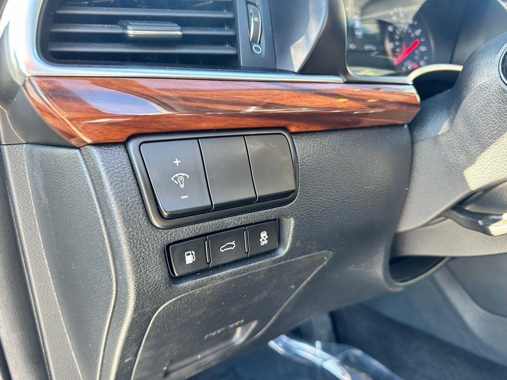 Kia Cadenza Premium Sedan 2017