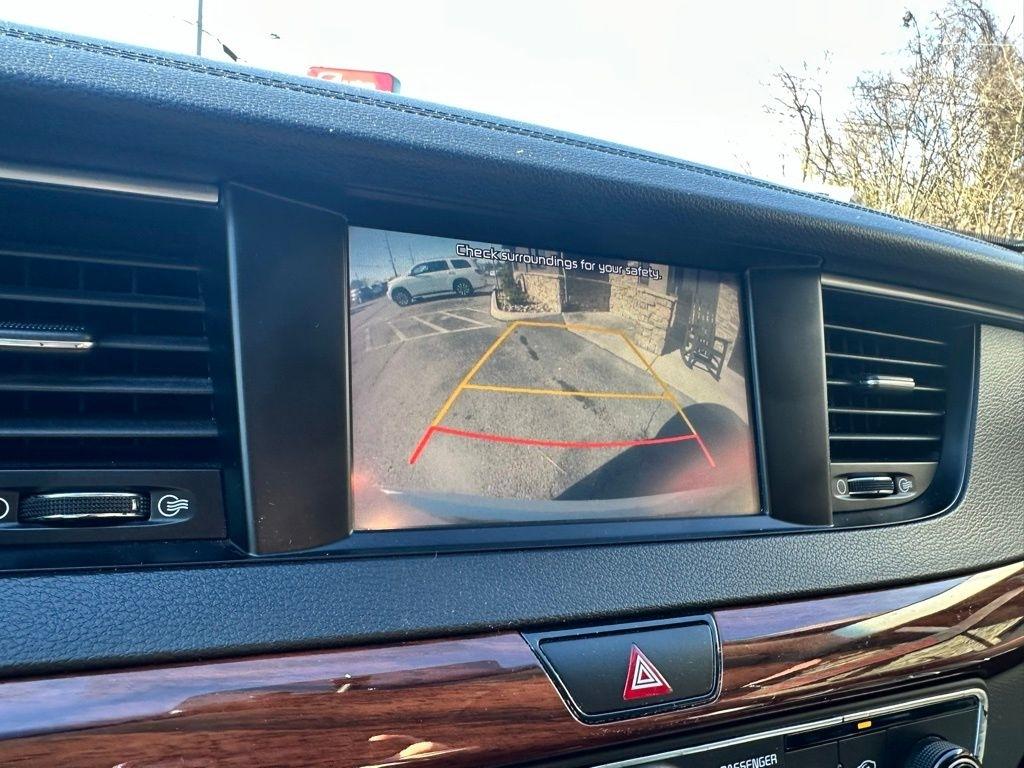 Kia Cadenza Premium Sedan 2017