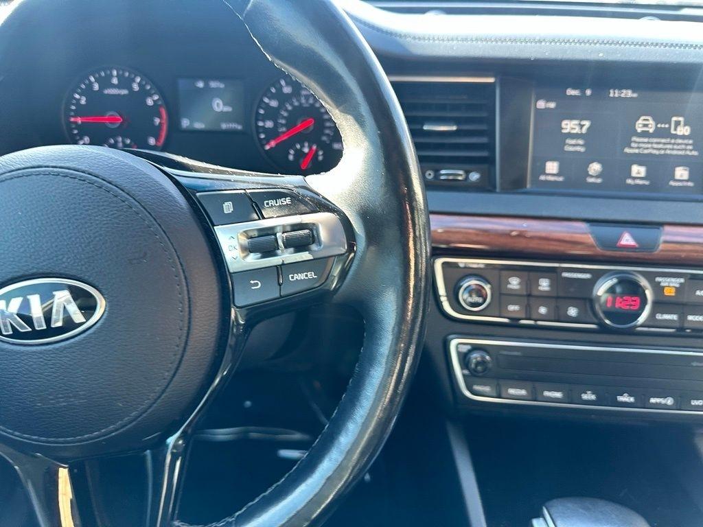 Kia Cadenza Premium Sedan 2017