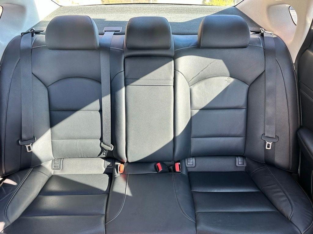 Kia Cadenza Premium Sedan 2017