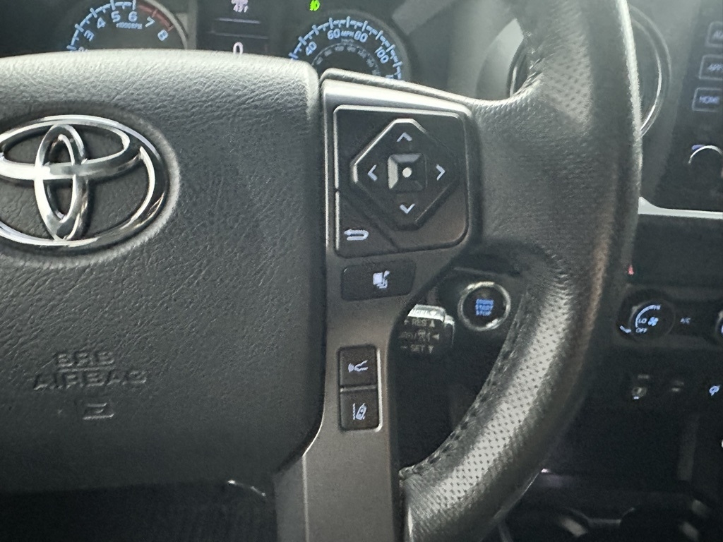 Toyota Tacoma TRD Off Road Double Cab 5' Bed V6 4x4 MT (Natl) 2018